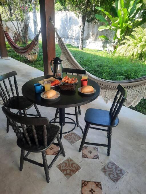 Casa Com Piscina, A 330m Da Toninhas, Com 4suites, 5 Banheiros Para16 Pessoas, 5carros, Animais Casa de férias Ubatuba