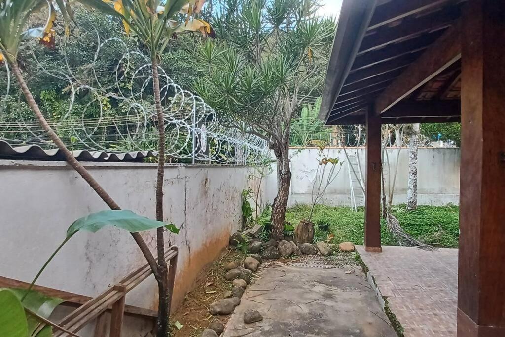 Casa Com Piscina, A 330m Da Toninhas, Com 4suites, 5 Banheiros Para16 Pessoas, 5carros, Animais Casa de férias *