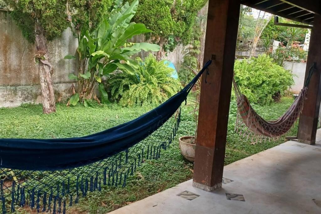 Casa Com Piscina, A 330m Da Toninhas, Com 4suites, 5 Banheiros Para16 Pessoas, 5carros, Animais Ubatuba